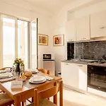 Bari Home