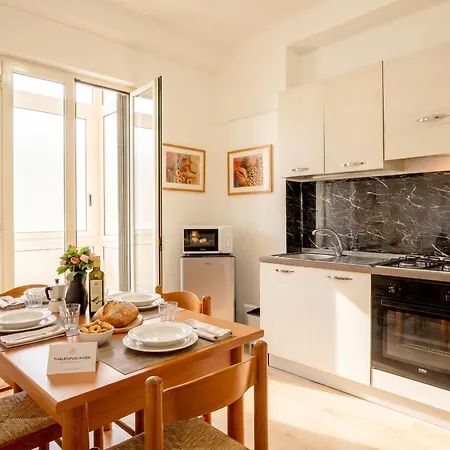Bari Home