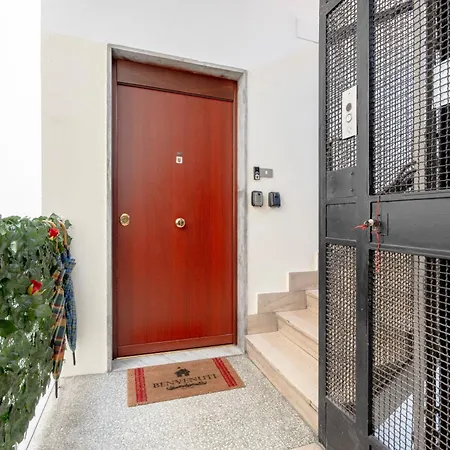 Apartment Bari Home *